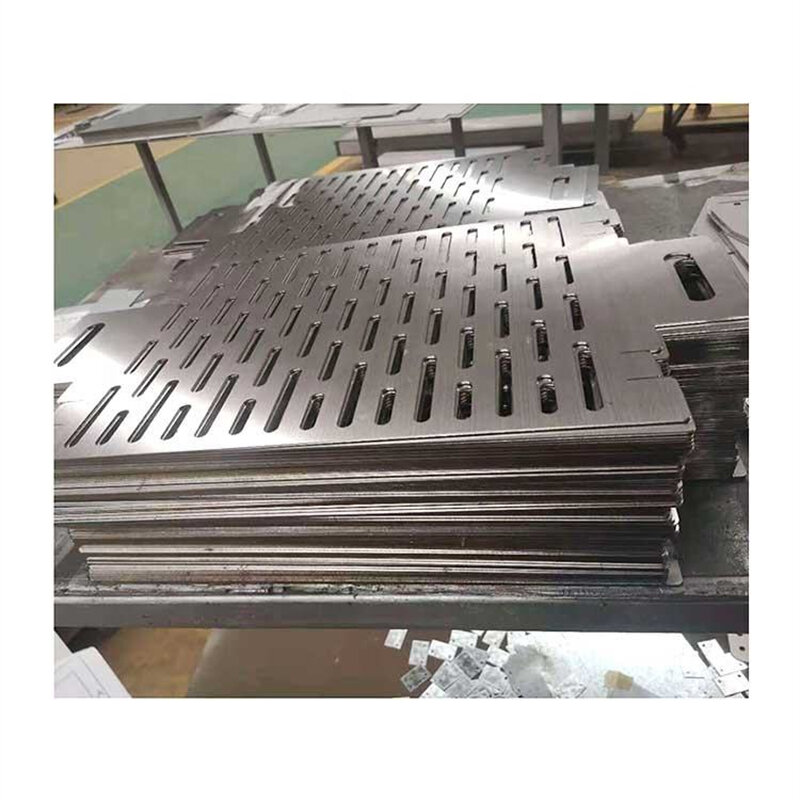 Fabricación de placas de acero personalizadas, corte por láser, aluminio, cobre, servicio CNC, taller de procesamiento de torno de precisión tallado