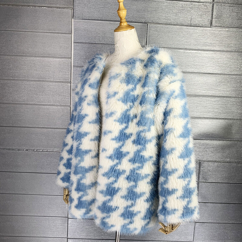 2023 jesienno-zimowa płaszcz ze sztucznego futra dla kobiet niebieska biała kurtka sztuczne futro z lisa z okrągłym dekoltem z długim rękawem