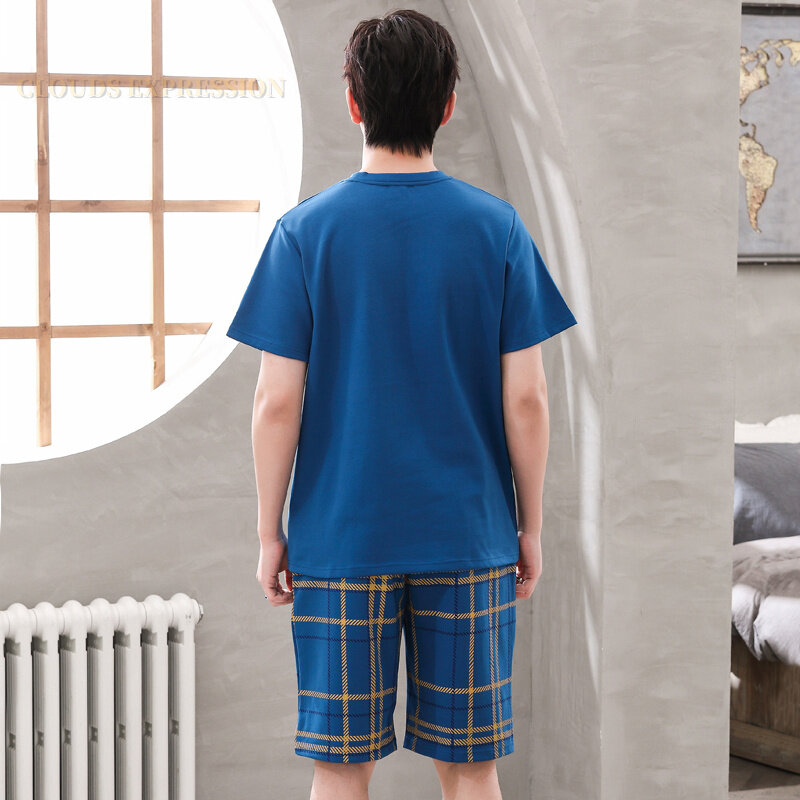 Piyama Pria Kartun Baru Musim Panas Atasan Pendek Kasual Set Celana Pendek Kisi Piyama Pakaian Tidur Pria Bergaris Mode Pakaian Rumah