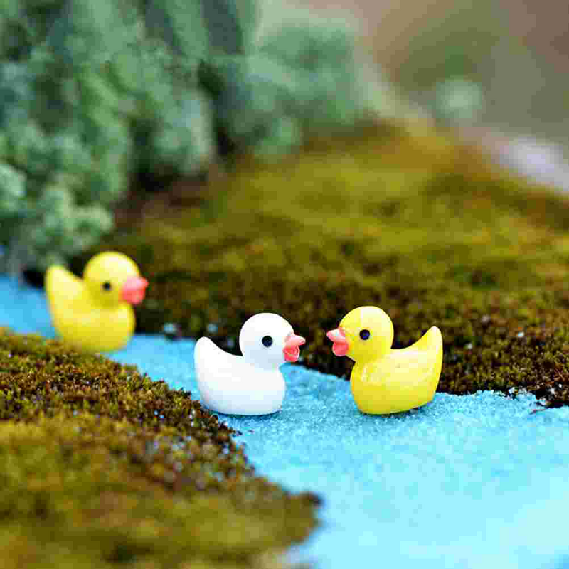 100 szt. Żywiczna kaczka wielofunkcyjna figurka Mini ogrodowa małe kaczki akcesoria dekoracyjne figurka mech