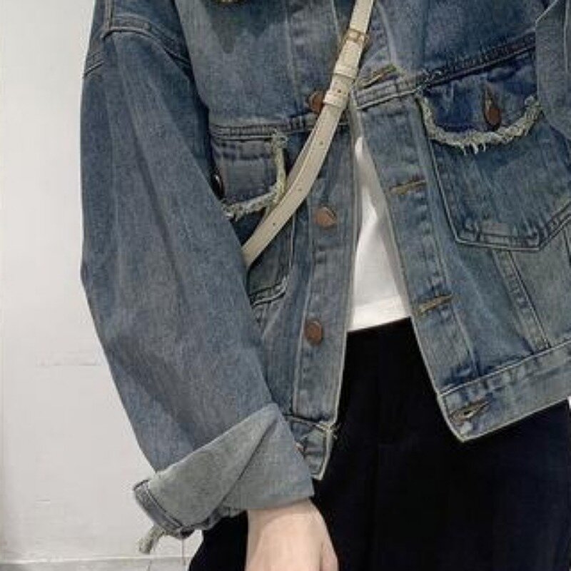 Короткая джинсовая куртка в американском стиле с необработанными краями, маленькая модель, Женская шикарная куртка в стиле ретро на весну и осень, 2024
