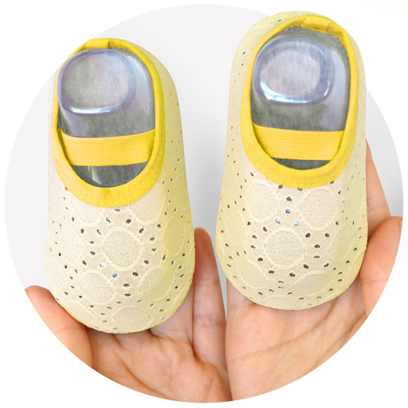 Zapatos antideslizantes de suela suave para bebés, calcetines para niños y niñas, nuevos