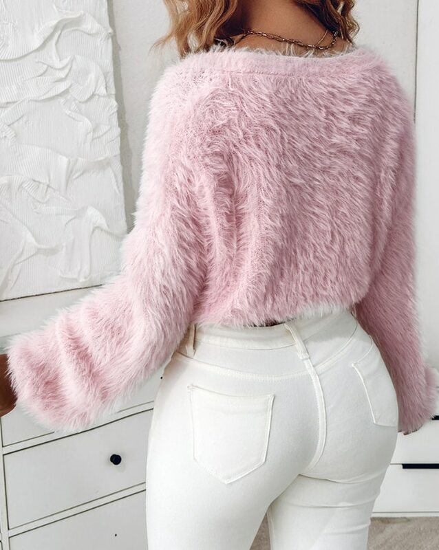 Elegant Women's Plush Cardigan 2023 New Autumn Winter Warm Cardigan Plunge Long Sleeve Buttoned Fuzzy Knit Cardigan for Women
