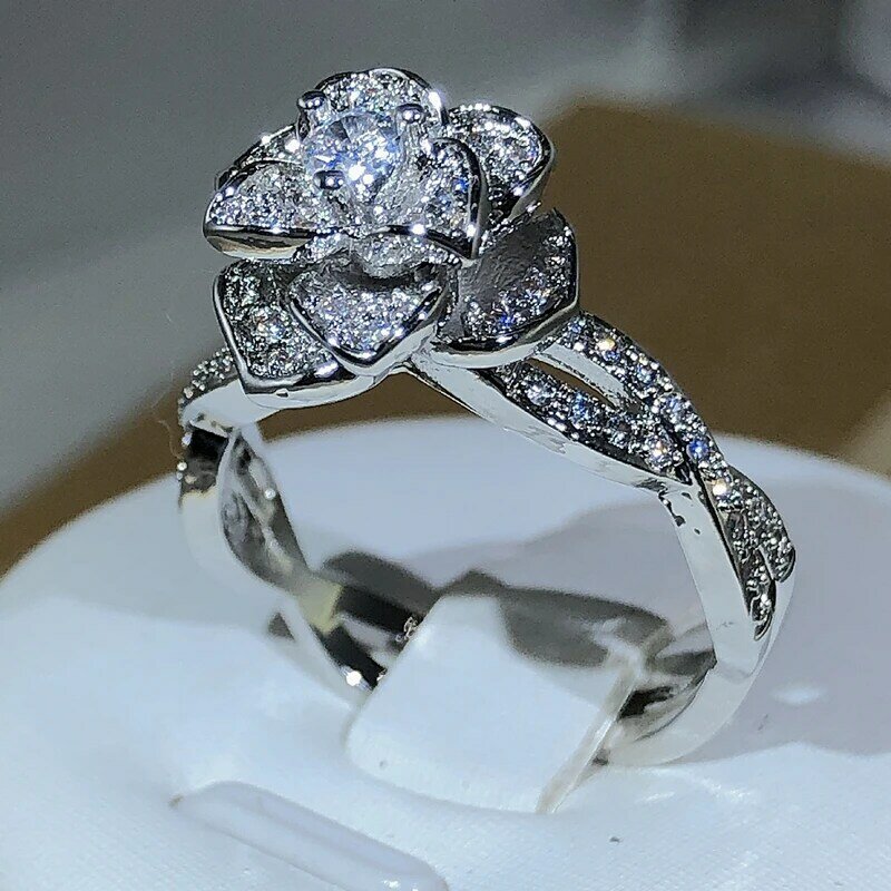 925 Sterling Zilver Verweven Drie-Dimensionale Rose Ring Wit Zirkoon Vol Diamanten Ring Dames Temperament Elegante Sieraden