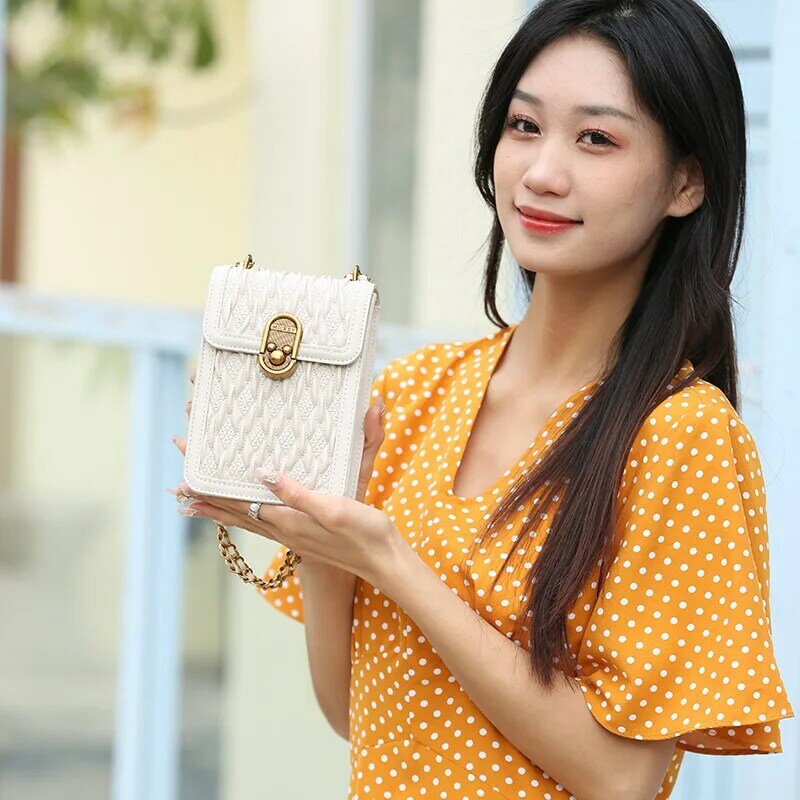 Disney Mickey Purses and Handbags Retro Luxury Bags for Women Kawaii Crossbody Fashionable Shoulder Bag Phone Case Cute Wallet