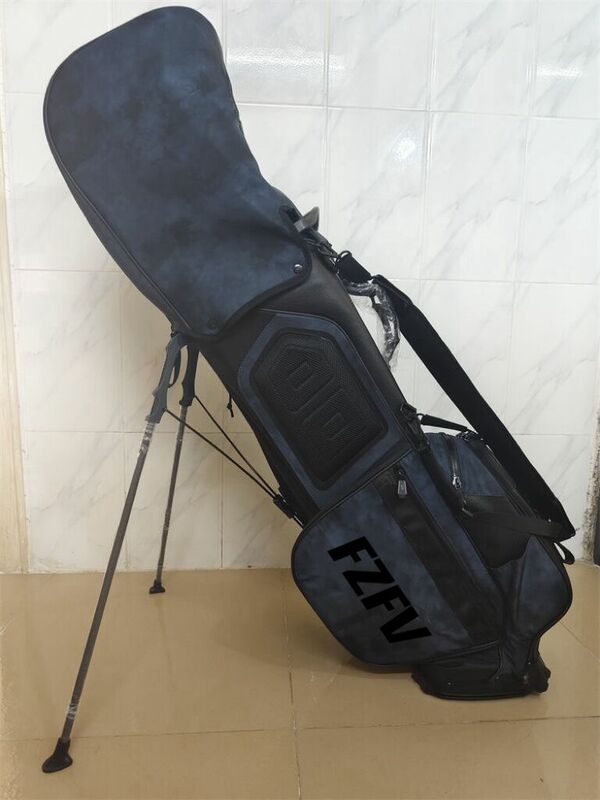 Tas golf baru diluncurkan, tas perlengkapan olahraga luar ruangan mode kamuflase tahan air kapasitas besar