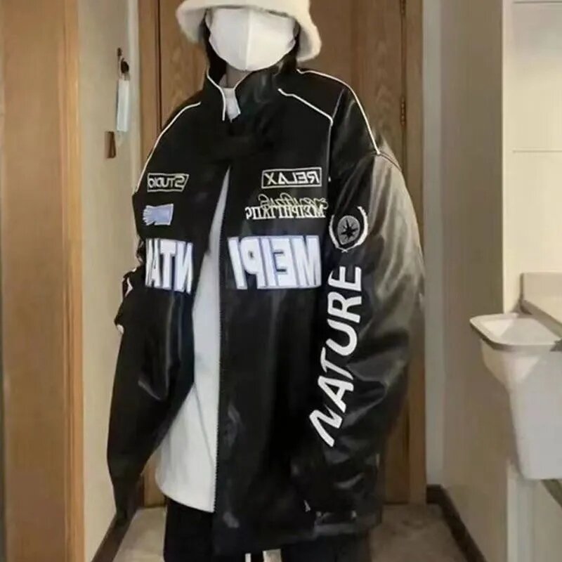 Jaket kulit motor wanita, jaket kulit PU tambal sulam longgar, jaket balap, jaket musim semi 2023 baru