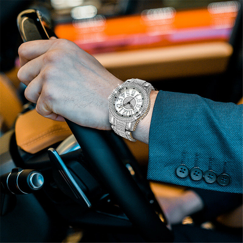 Nowy Top markowe luksusowy diamentowy zegarek dla mężczyzn mrożone Hip-hopowe zegarki kwarcowe na rękę z zegarem męskim Relogio Masculino Drop Shipping