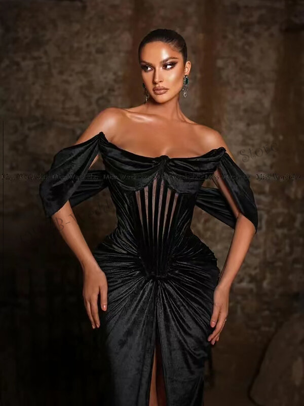 Elegante Sexy Black Sereia Trompete Fora do Ombro Plissado Fenda Satin Sweep Train Mulher Moda Vestidos de noite formais