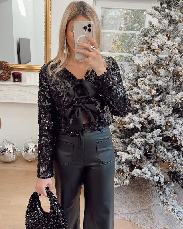 Women 2023 New Fashion Sequin bow decoration Cropped Slim V Neck Tops Vintage Long Sleeve Female Outerwear Chic Overshirt