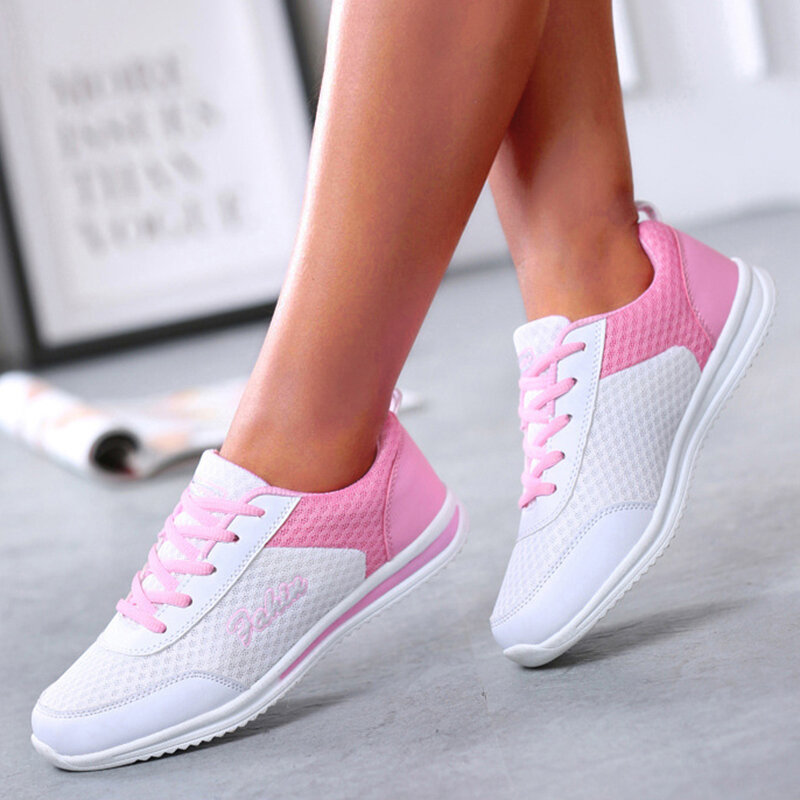 Breathable Women's Sneakers 2024 New Fashion Trainers Plus Size Women Sneakers Mesh Fabric Lace Up Women Shoes Female Footwear