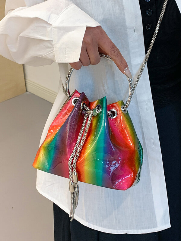 Tas tangan dan dompet Tote Bucket rumbai trendi tas selempang bahu wanita tas tangan malam wanita kulit Vegan baru 2024