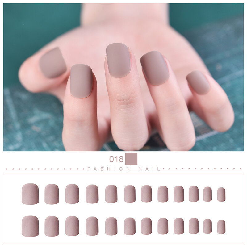24PCS False Nail Tips Press On Fingernail Tips Wearable Design Full Cover Manicure Accessories DIY Tools Artificial Fake Tips