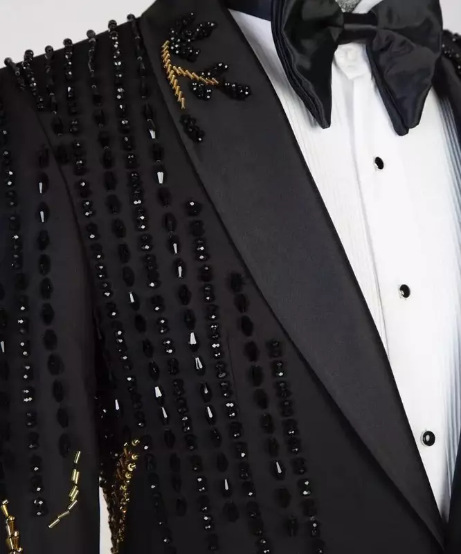 Conjunto de trajes negros de 2 piezas para hombre, Blazer y pantalones de lujo con cuentas de cristales, chaqueta hecha a medida, esmoquin de boda para novio, abrigo de botonadura única