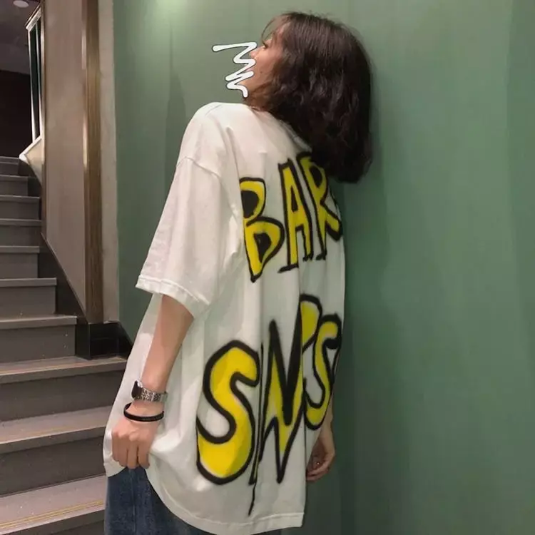 Kaus atasan motif cetak longgar gaya kasual kebesaran untuk kaus siswa untuk wanita pakaian goth y2k Korea vintage