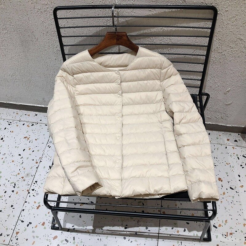 Autunno inverno caldo 2023 nuovi arrivi piumino d'anatra ultraleggero donna tessuto opaco cappotto leggero caldo giacca a vento femminile Parka