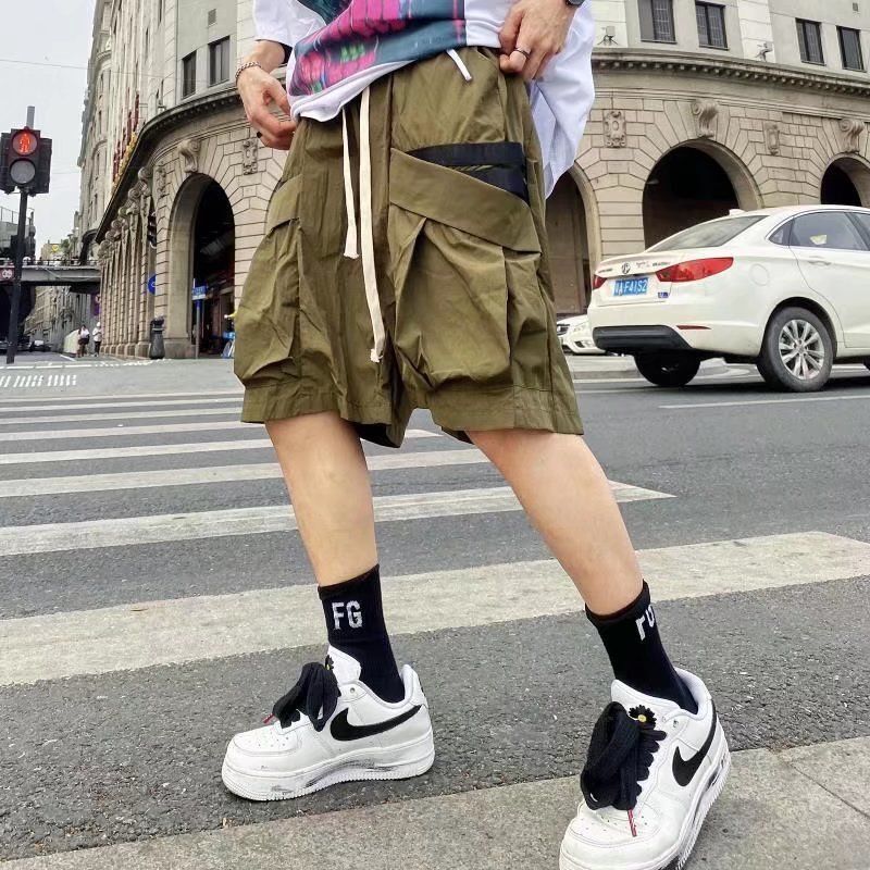 Vintage High Street Mode Große Tasche männer Cargo-Shorts Große Tasche Straße Casual Taille Kordelzug Persönlichkeit Männlichen Kurzen