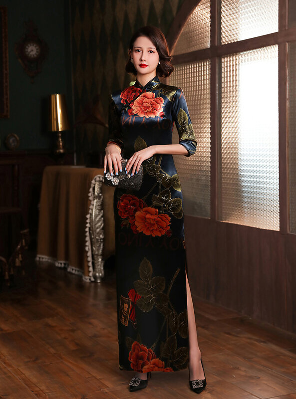 Kobiety matka zima długie qipao sukienka pół rękawa Vintage dopasowana sukienka aksamitne suknie ślubne wzór feniks S do 5XL