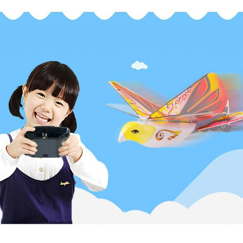 Giocattolo elettronico per uccelli Mini telecomando 2.4ghz Flying Rc Bird Toy simulazione di uccelli volanti senza 235x275x70mm 360 gradi Rc Bird