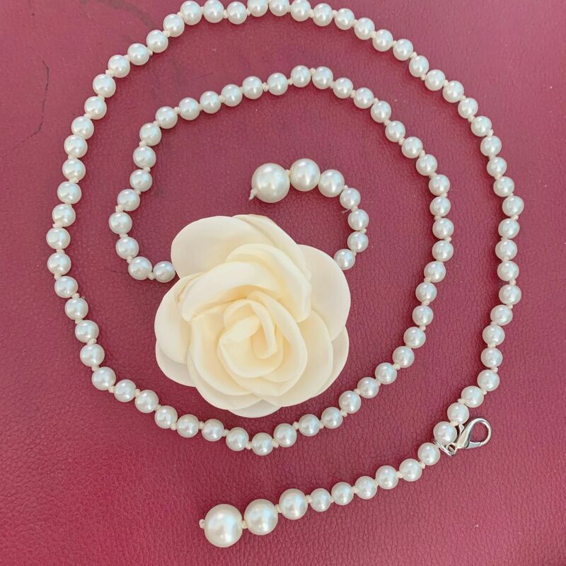 Pearl Waist Belt Beige Camellia Waist Chains Elastic Dress Belt Rhinestone Waistband Jewelry for Women and Girls