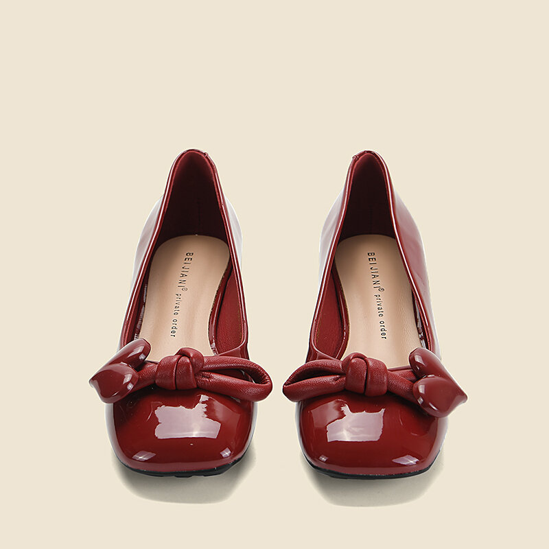 2023women's أحذية واحدة مع كعب موضة جديدة بلون PU سطح كعب مسطح المرأة أحذية رئيس مربع مع كعب الأحذية واحدة