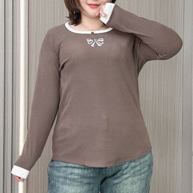 Женская футболка с длинным рукавом, свободная повседневная футболка контрастных цветов с бантом и квадратным вырезом, большие размеры, весна 2024