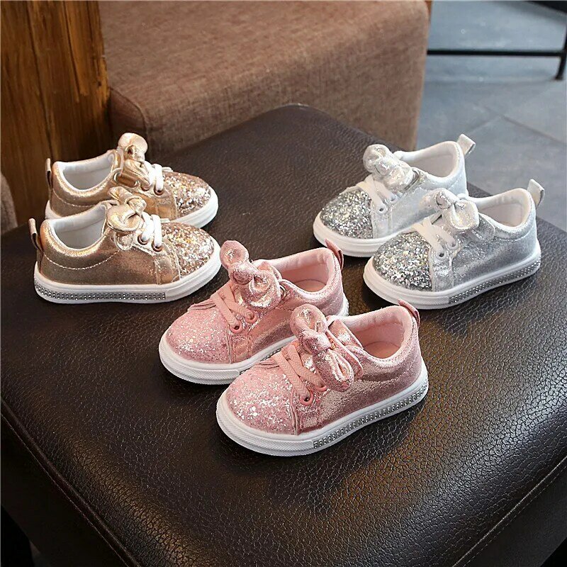 Cute Girls scarpe Casual Sneakers Toddler neonate Bow Sequin culla Trend scarpe Casual bambini bambini antiscivolo scarpe eleganti rosa