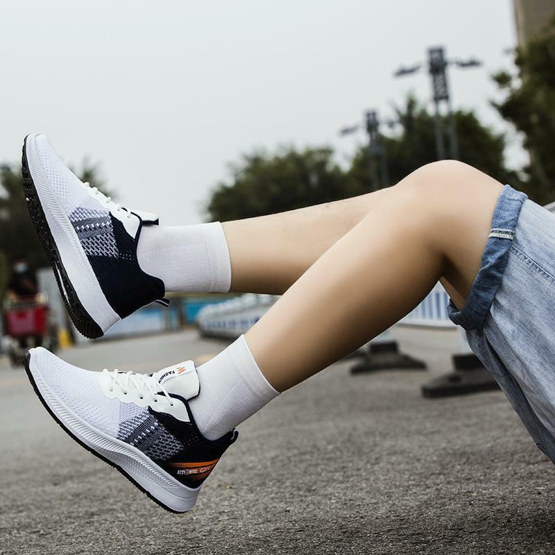 Buty męskie 2023 nowe letnie oddychające chłopięce trampki jesienne modne buty sportowe