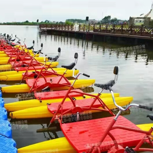 معدات الرياضات البحرية الحديقة المائية المائية ، قارب دواسة للبالغين ، دراجة مائية للبيع