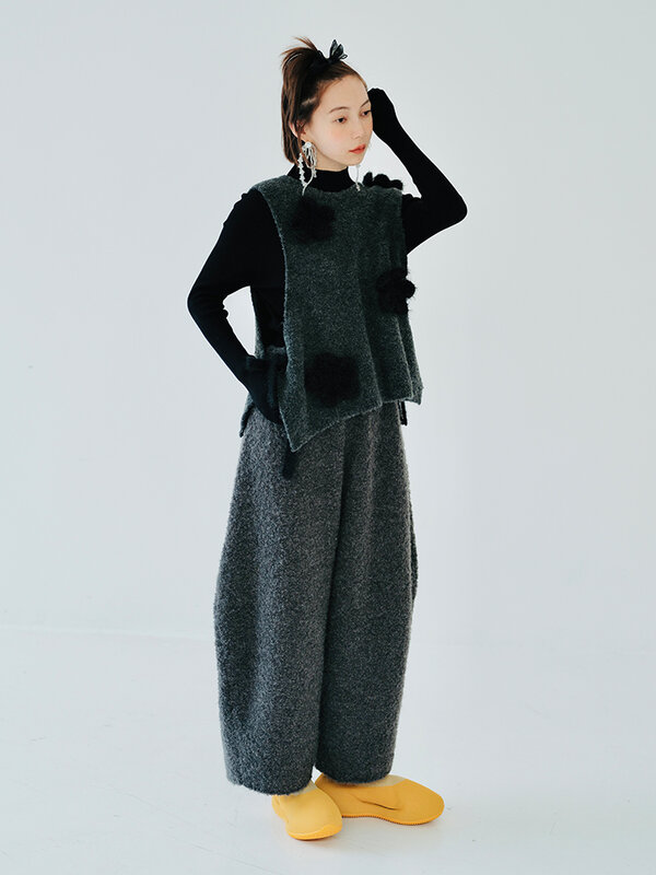 Il design originale di Imakokoni tinta unita sciolto caldo addensato pantaloni a gamba larga pantaloni casual elastici in vita da donna inverno