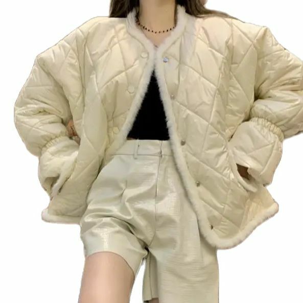 Korean Women Lingge Cotton Jacket Women'S Winter New Chic Lightweight Cotton Female High End Short Jacket