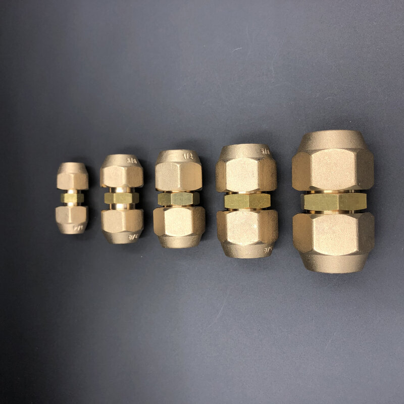 Brass Air Conditioner Coupling Forged UNF Thread Male to Male with Nut Straight Flare Connecting Pipe Fitting Adapeter