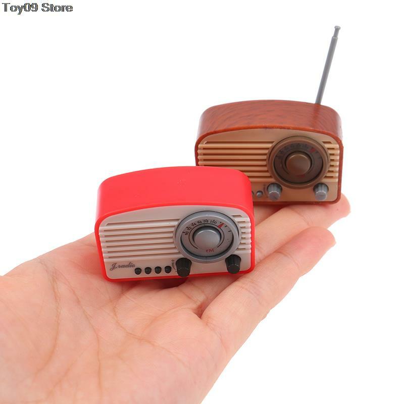 Radio en miniatura para casa de muñecas Blyth, modelo grabador de cinta, accesorios de decoración de muebles, bonito juguete, escala 1/12, 1 unidad