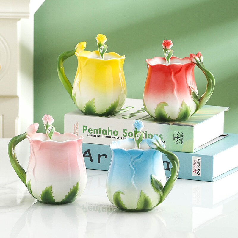 Set di piattini per tazze da caffè in ceramica di lusso con mano e piatto tè al latte Cappuccino Tableware320ml regali per coppie di compleanno