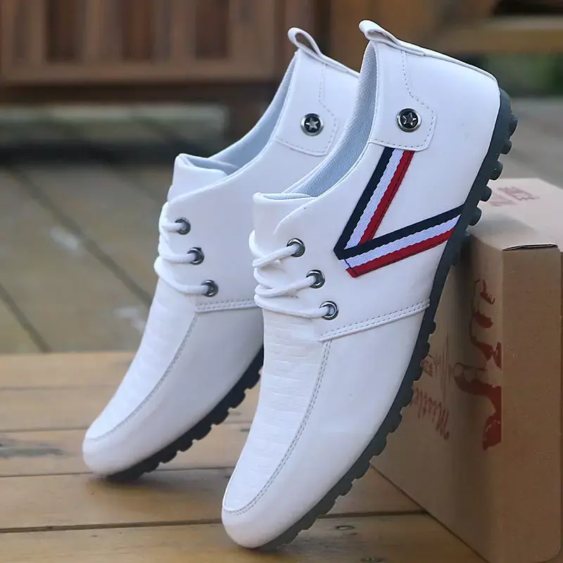 통기성 솔리드 컬러 슬립 남성 운전 신발, 봄 가을 새로운 스타일 통기성 남성 완두콩 신발 영국 스니커즈, 2022