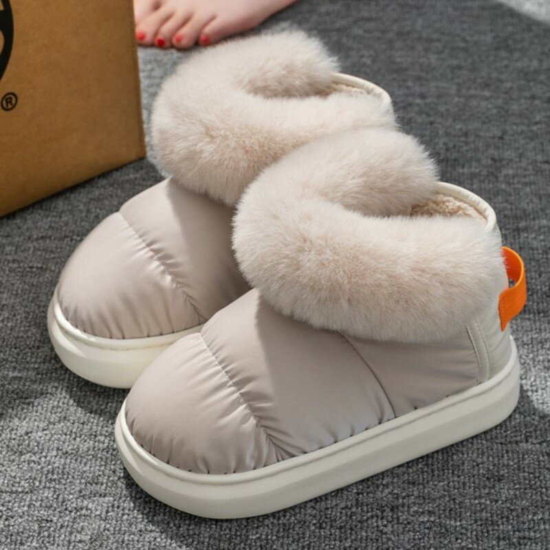 Sepatu katun bulu wanita, santai luar ruangan Anti licin tahan air tebal salju untuk pasangan ringan musim dingin