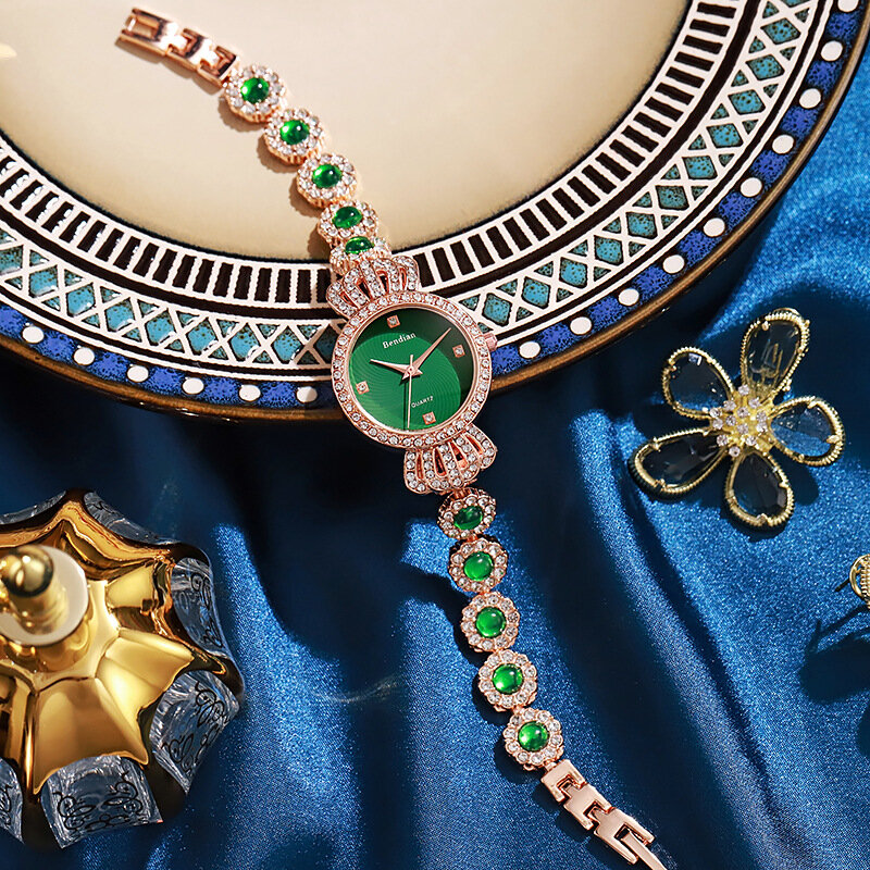 Mode Luxe Smaragd Groene Armband Rose Goud Vrouwen Kroon Armband Diamant Quartz Horloge Wijzerplaat Horloge Meisjes Cadeau Voor Vrouwen