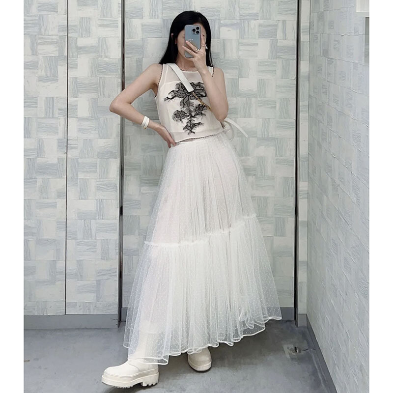 Falda larga plisada de tul para mujer, prenda informal de cintura alta, color blanco y negro, alta calidad, para verano, 2023