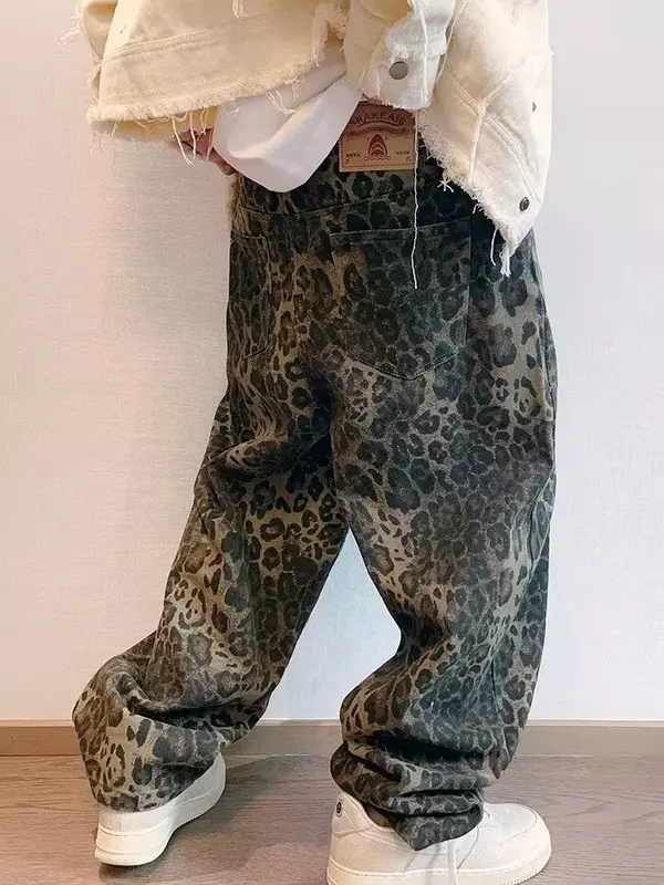 HOUZHOU Tan jins macan tutul pria, celana Denim pria, celana panjang kaki lebar, pakaian jalanan, Vintage longgar cetak hewan kasual