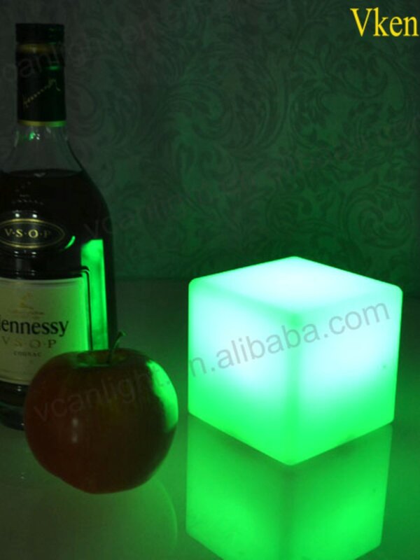 Cube lumineux LED étanche, 20x20x20cm, 8 pièces/lot, lumière changeante de couleur, VC-G2020