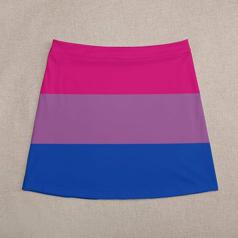 Женская винтажная мини-юбка в стиле 90-х с изображением бисексуального гордочного флага (на черном фоне)