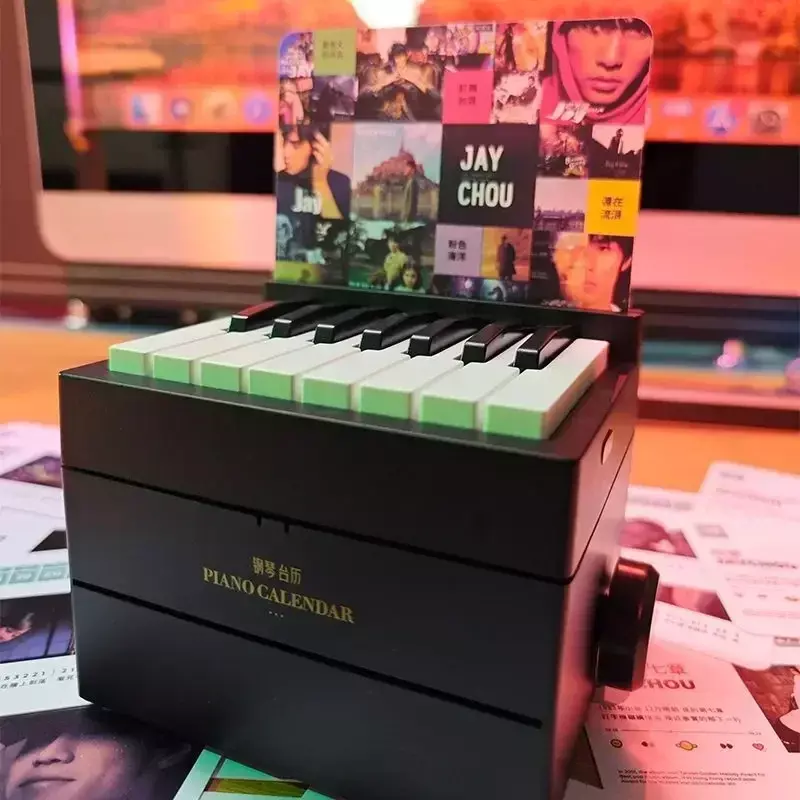 Playable Jay Chou Piano Desk Calendar, Desktop periféricos ornamentos cartão calendário semanal com folha Piano, Cada cartão é um calendário semanal, Music.2