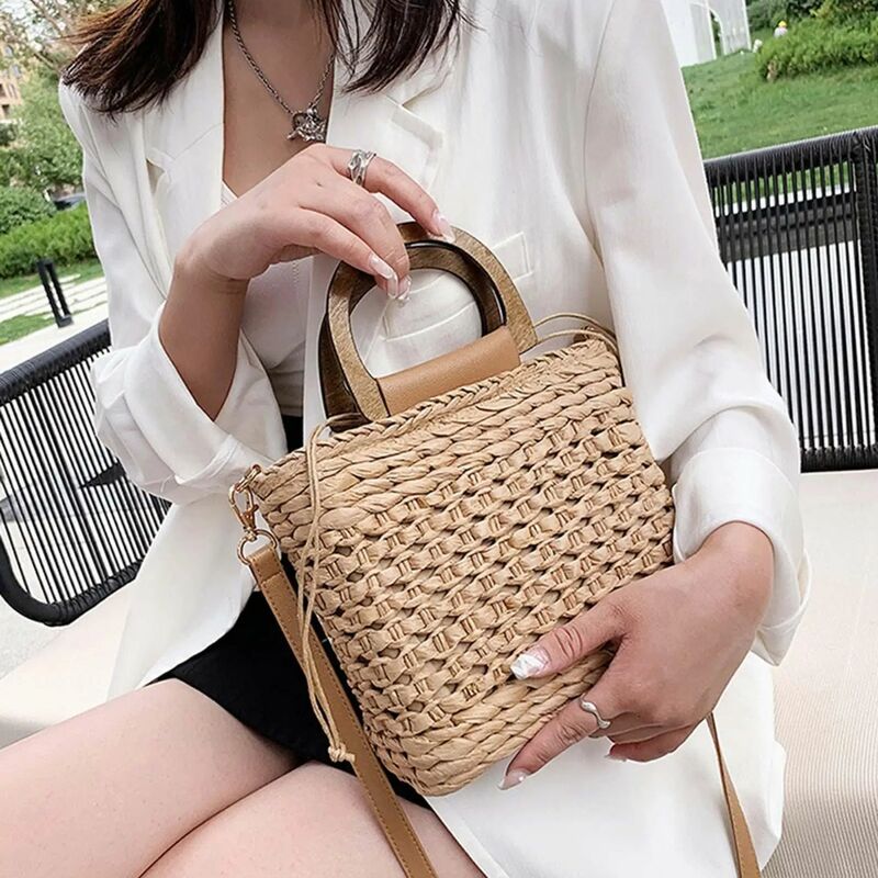 Boho Style Woven Straw Shoulder Messenger Bag Beach Vacation Woven Handbag Hollow Handwoven Fashion Crossbody