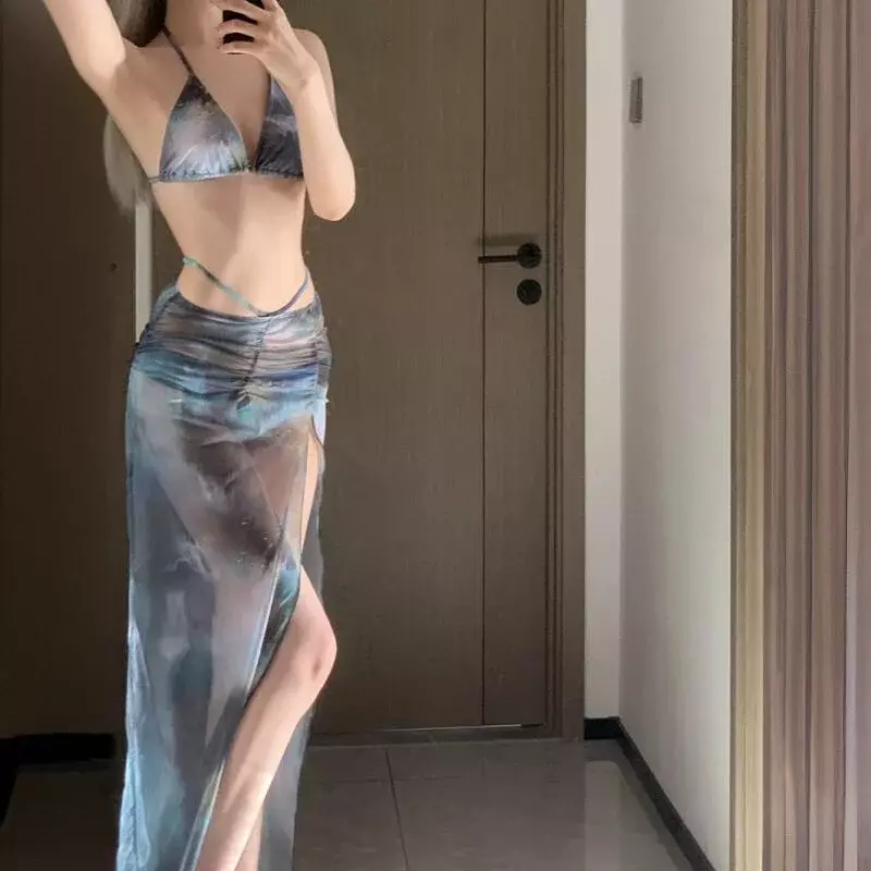 Bikini con falda larga, traje de baño adelgazante de cuatro piezas, Sexy, para vacaciones, Primavera, playa, sentido avanzado, novedad de verano 2024