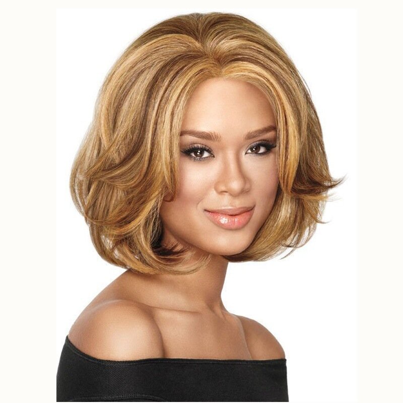 Natural Light Brown Mix Gold Wavy Wig Fashion Blonde Heat Resistant Middle Parting Synthetic Bobo Short Wigs for Women