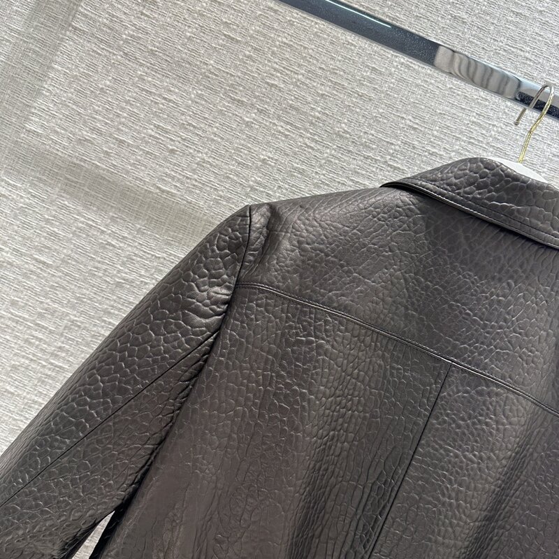 Skórzana kurtka klapa jednorzędowa krótka wersja wersji casual fashion 2024 fall new 1116