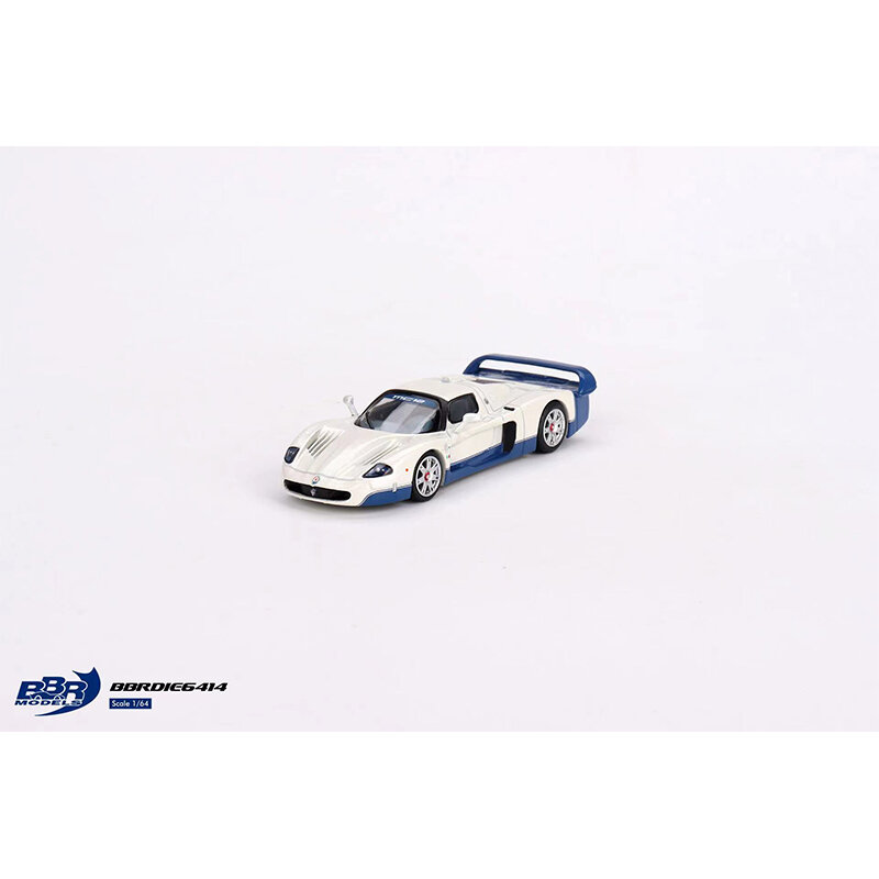 Preventa BBR 1:64 MC12 Stradale White MC20 Giallo Genio Diecast Diorama Car Model Collection miniatura