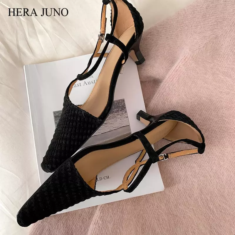 Hera JUNO รองเท้าชุดเดรสถักส้นเตี้ยผู้หญิง, รองเท้าส้นเตี้ยหัวลูกแมว