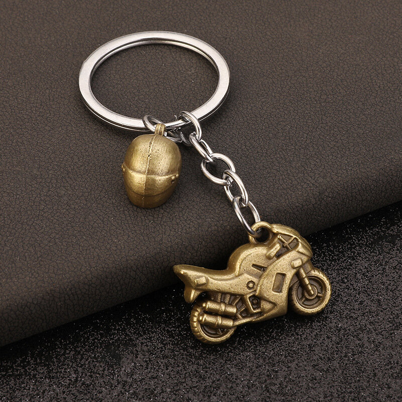 سلسلة مفاتيح خوذة معدنية للدراجات النارية ، حلقة مفاتيح السيارة ، هدية موتوكروس ، الموضة ، الجديدة