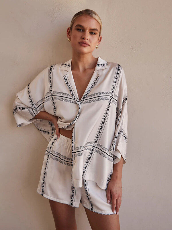 Marthaqi-女性用の七分袖のネクタイパジャマセット、カジュアルなパジャマスーツ、折りたたまれた襟、印刷ショーツ